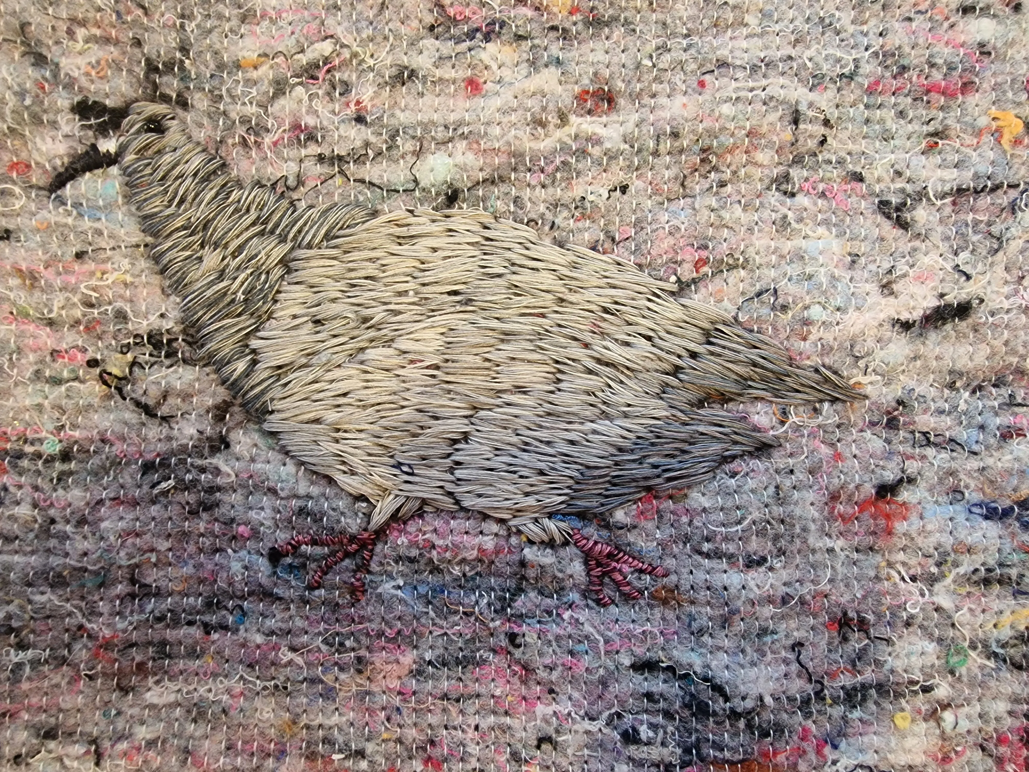 Katarzyna Markiewczi I praca z wystawy Jesień ( na obrazie haft na tkaninie - ptaki)