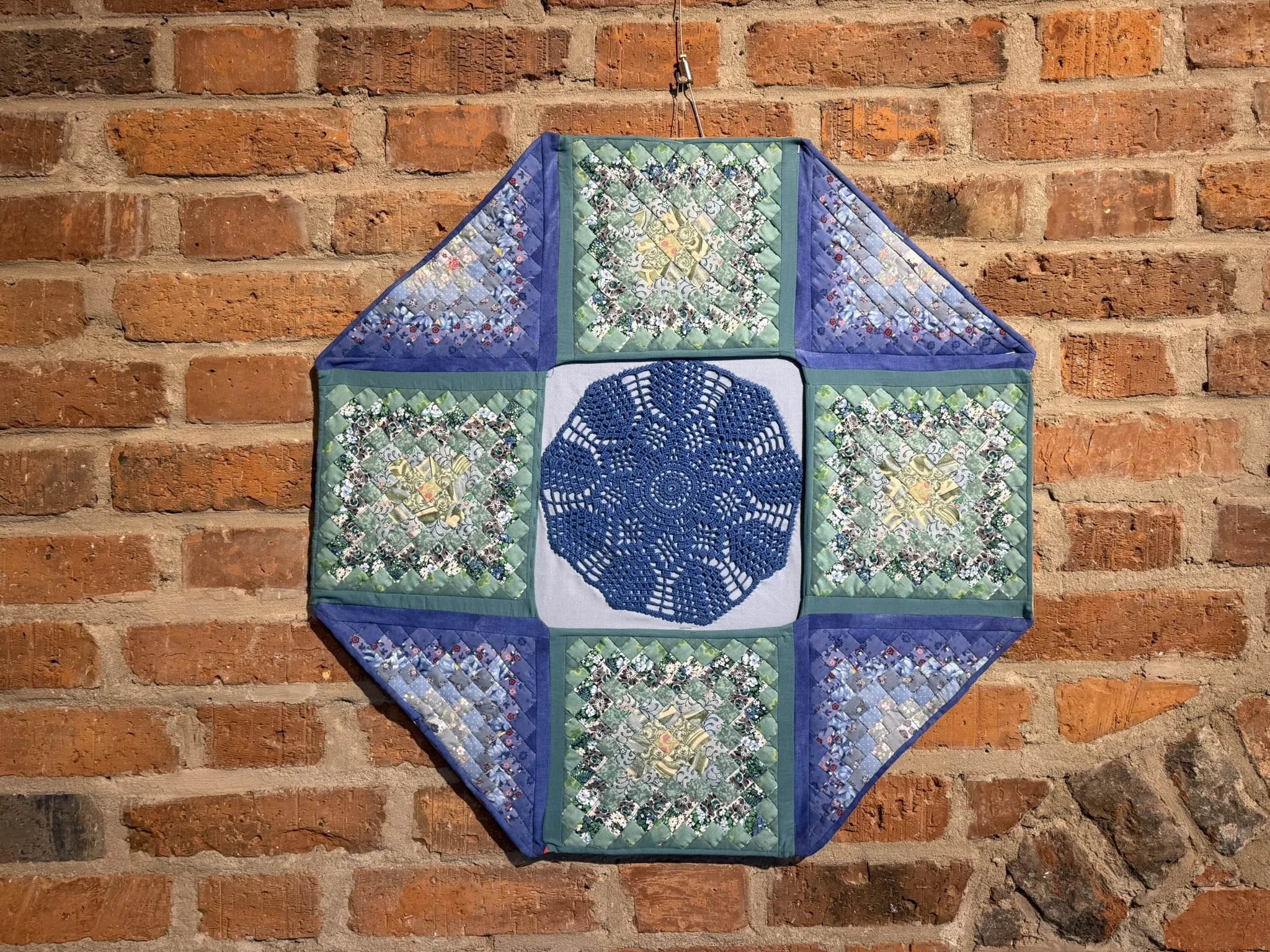 Tkanina artystyczna I Elżbieta Kowalska